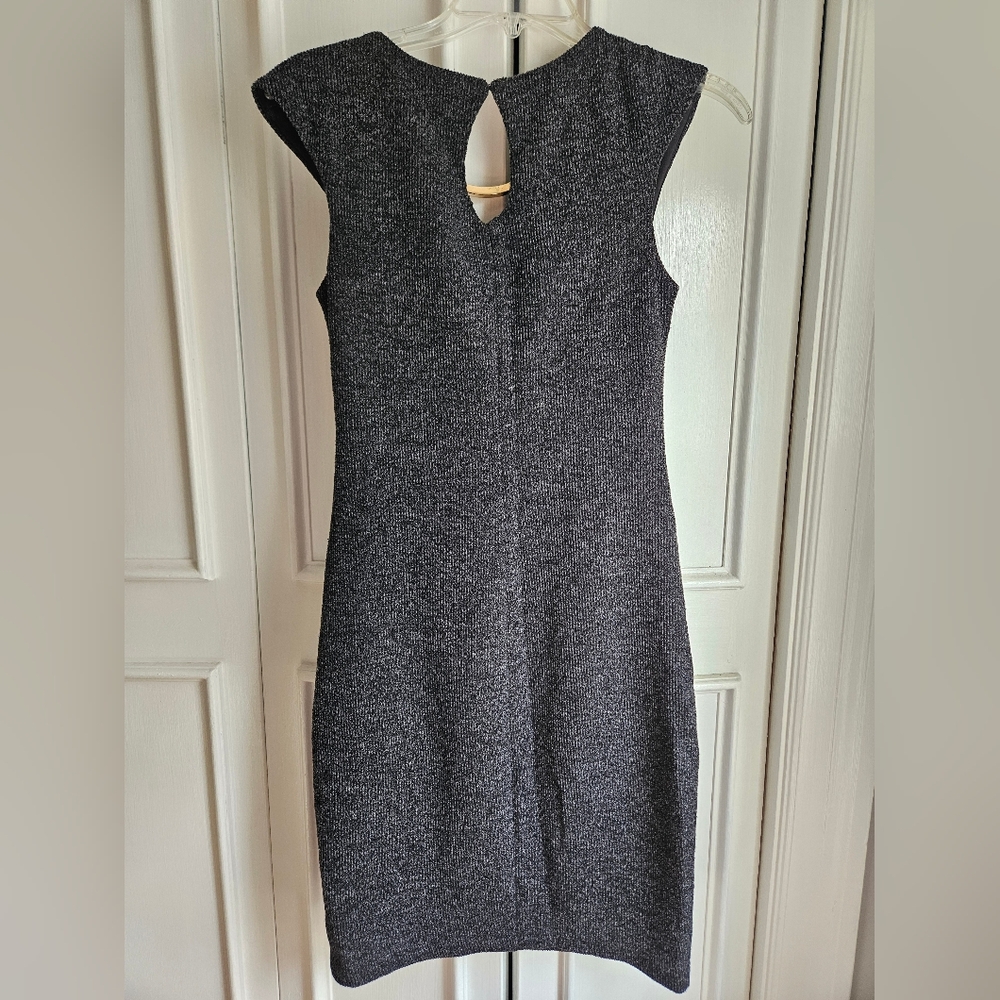 Sangria Size 2 Sweater Black Cap Sleeve Sheath dress with gold neck hardware